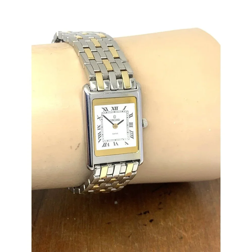Concord Women's Watch 18k Yellow Gold Steel Roman Dial Vintage Swiss Quartz 19mm